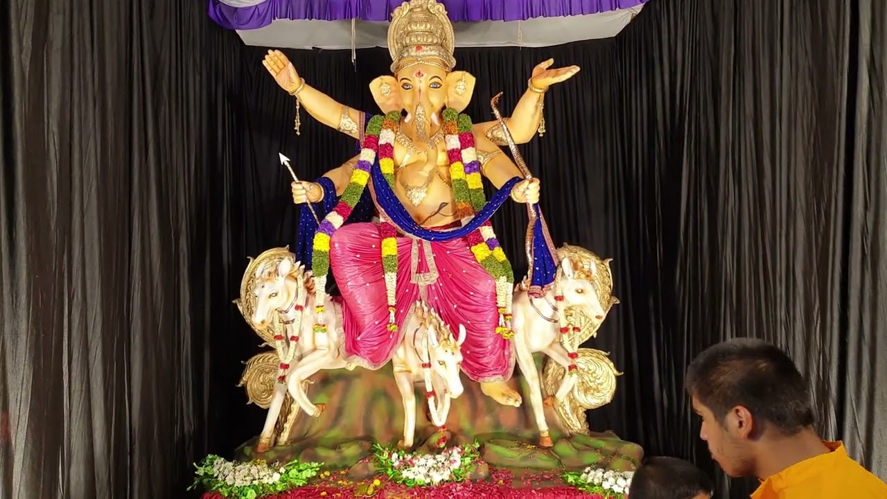 Big Ganesh Idol - Bangalore Ganesha Chaturthi 2022 - Seppings Road