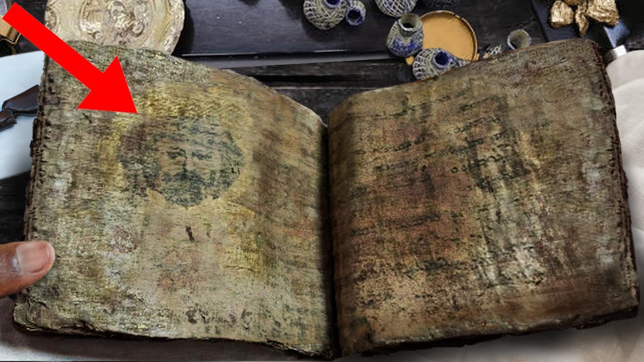 10 Incredible Stolen Artifacts That Recently Reappeared!