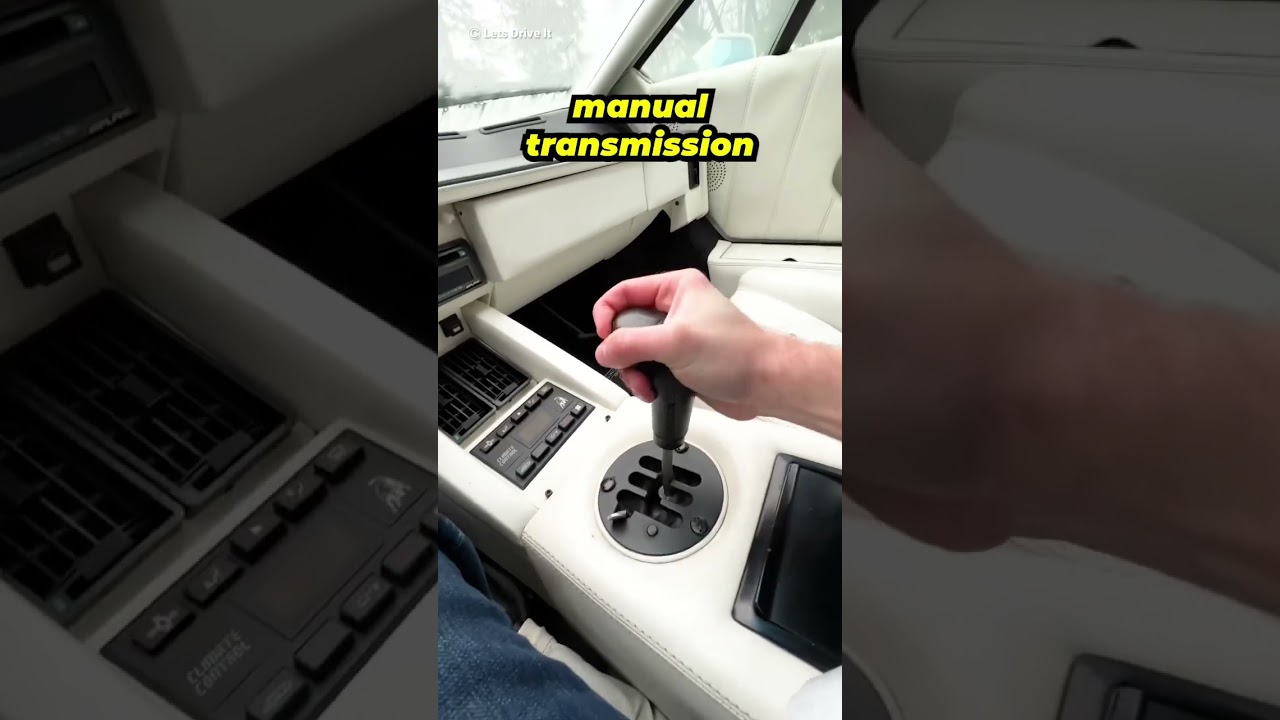 Что внутри Lamborghini Countach?