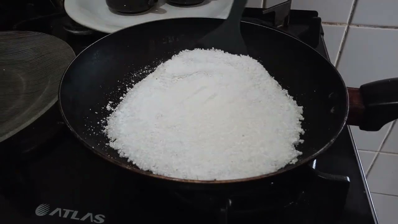 FAZENDO TAPIOCA COM COCO FRESCO BEM MOLHADINHO🔥🔥