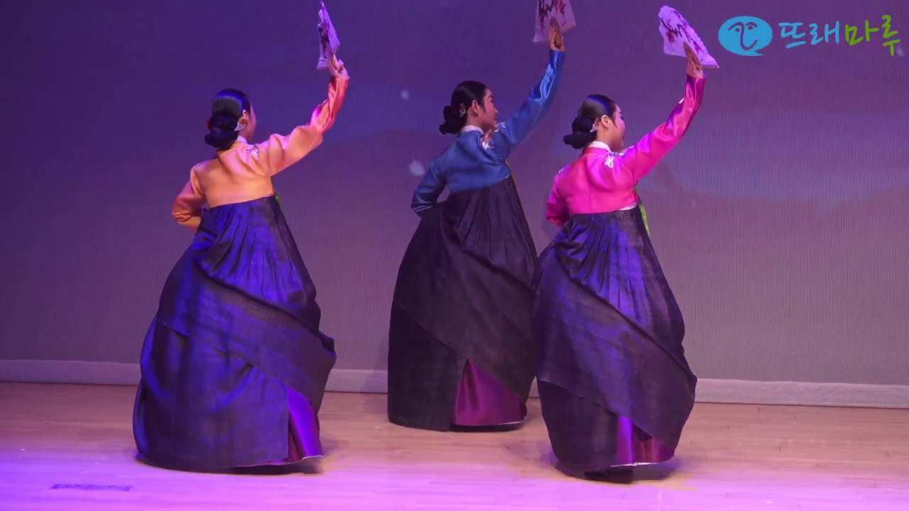 [뜨래마루] 부여군 충남국악단 흥춤 공연