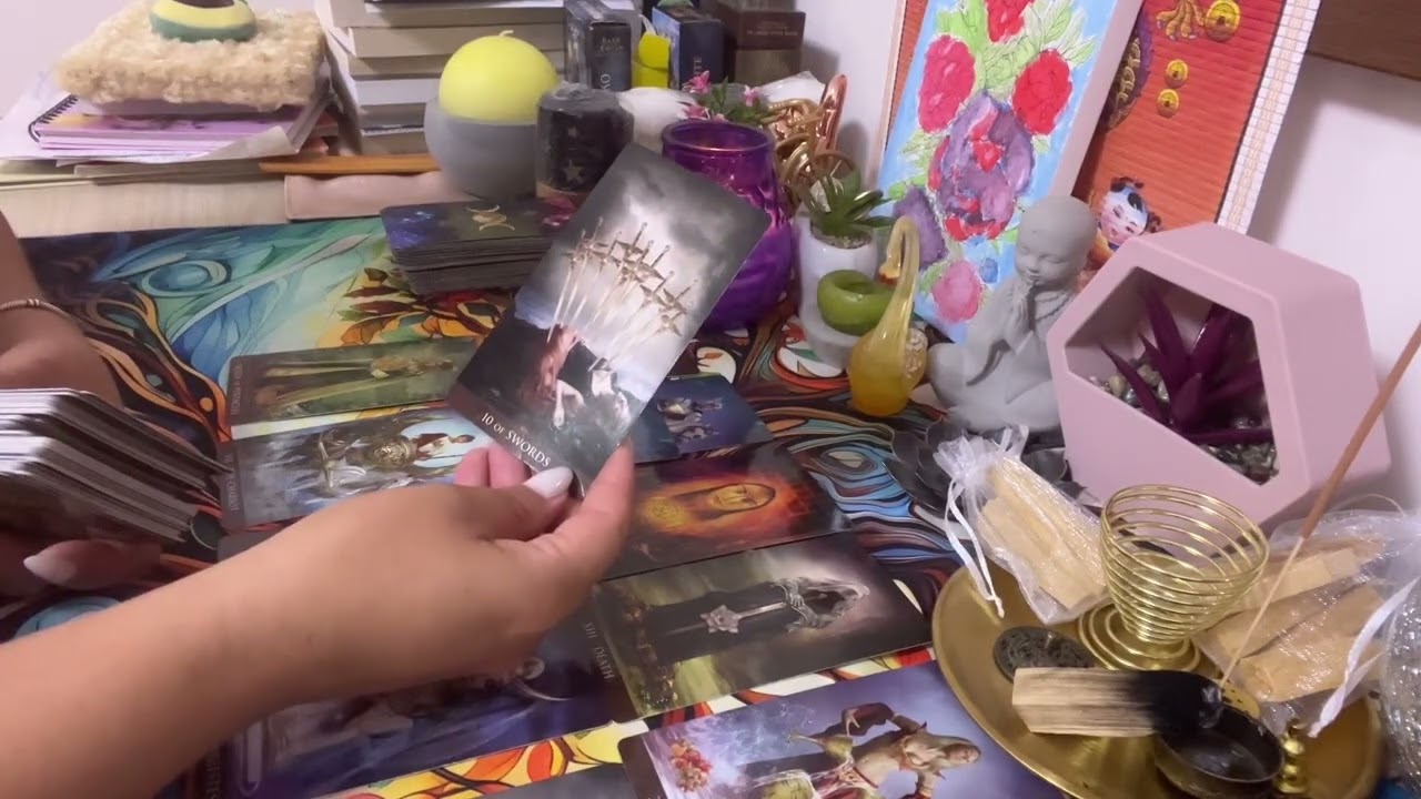 🔮 НОВ човек или завръщане на СТАРА ЛЮБОВ? 