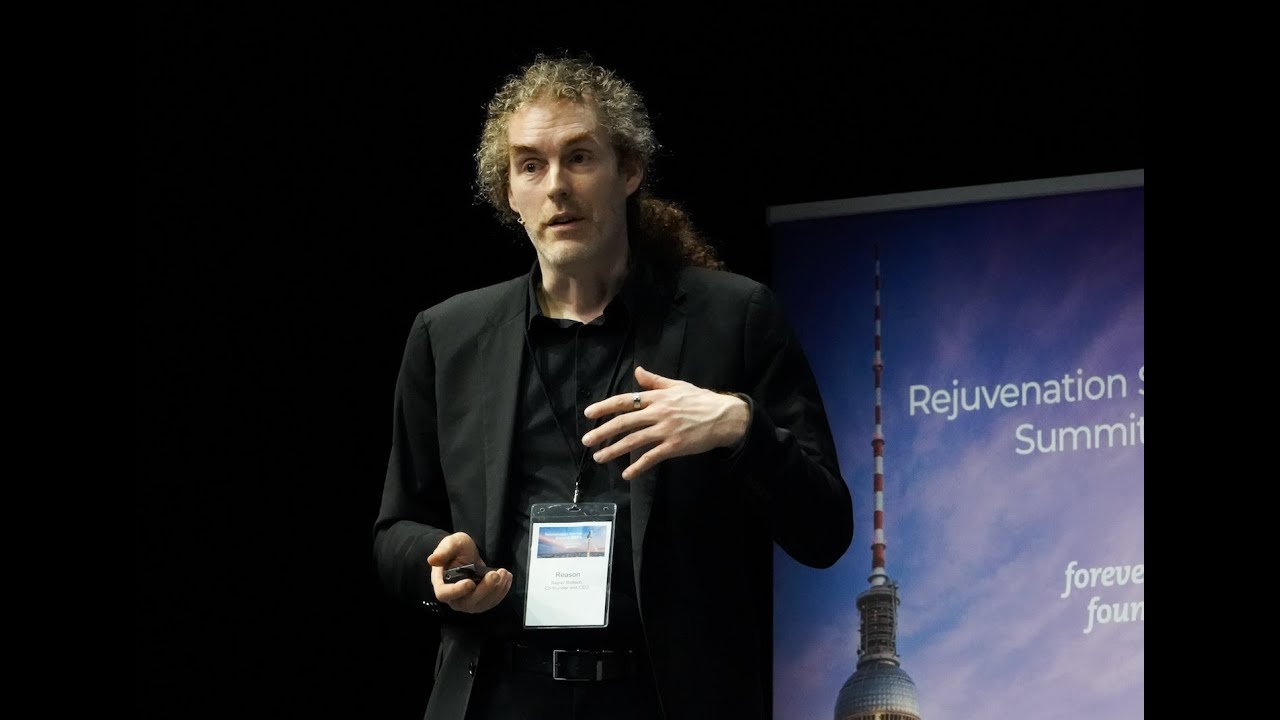 Reason presents at the Rejuvenation Startup Summit 2024