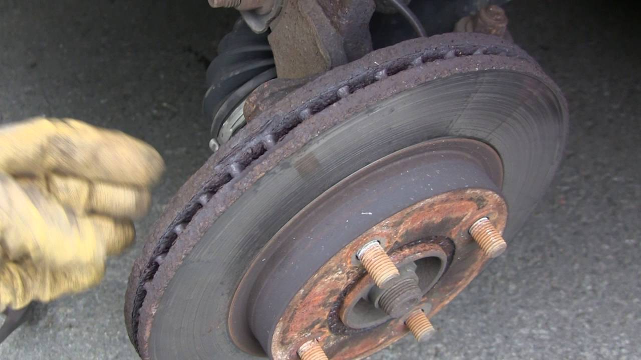 Ford Fiesta Bj 2011 Bremsbeläge + Bremsscheiben vorne wechseln