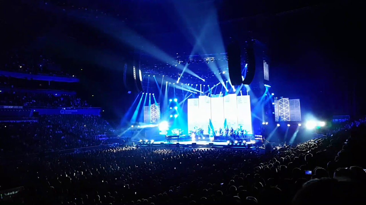 Céline Dion - Live in Sydney / July 27th, 2018 (Full Concert)