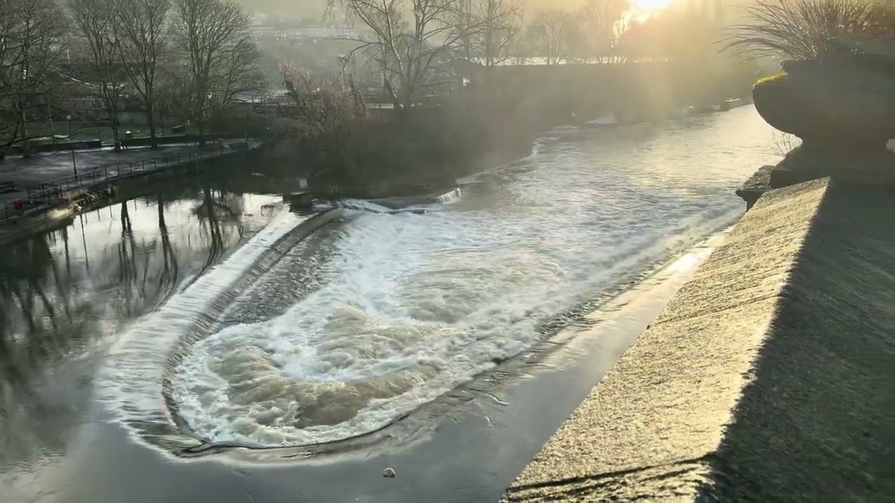باث 🇬🇧
