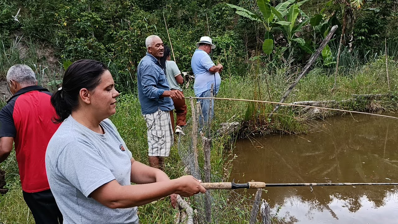 QUEM PEGA MAIS!! PESCARIA 🎣 SÍTIO EM MINAS GERAIS 