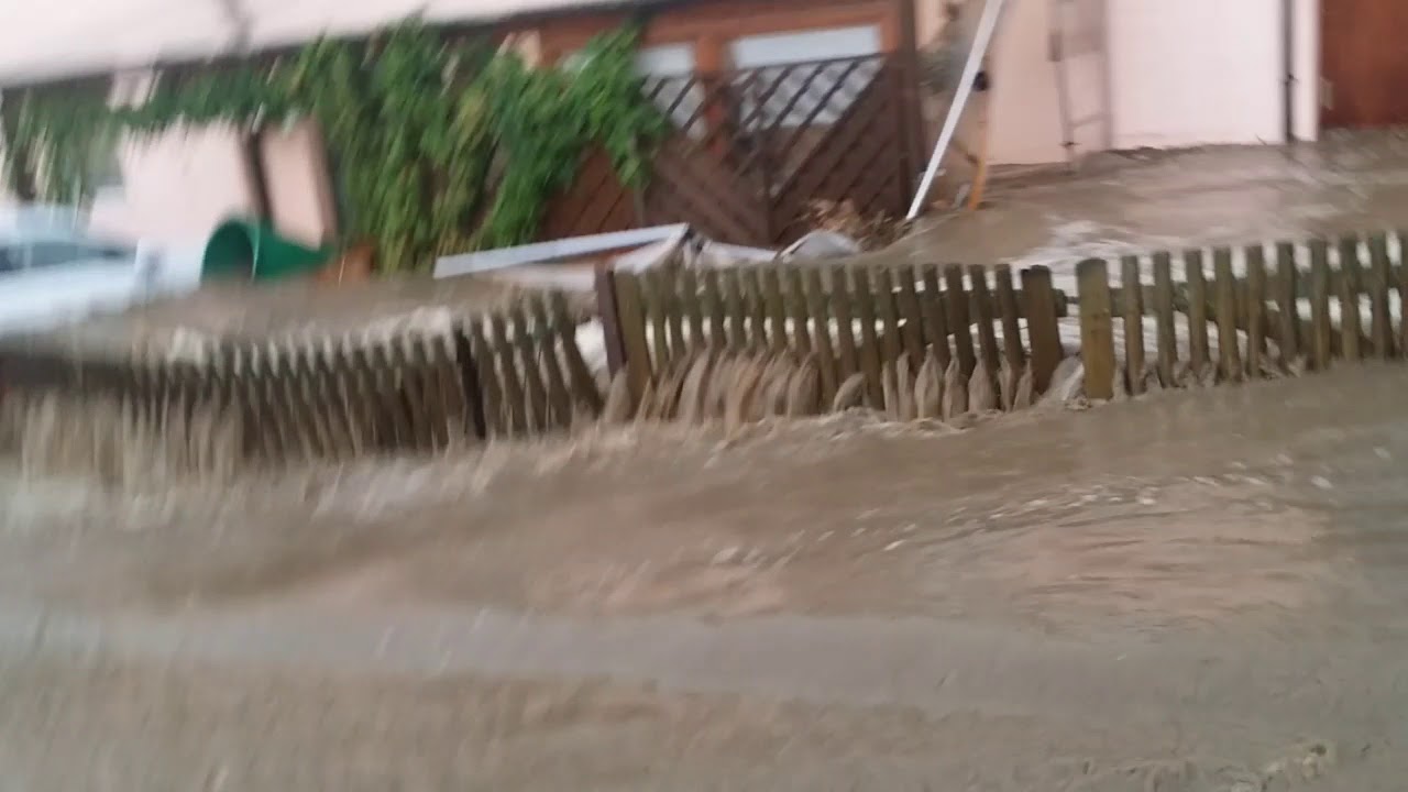 2017-08-15 18:02 Hochwasser in Otting