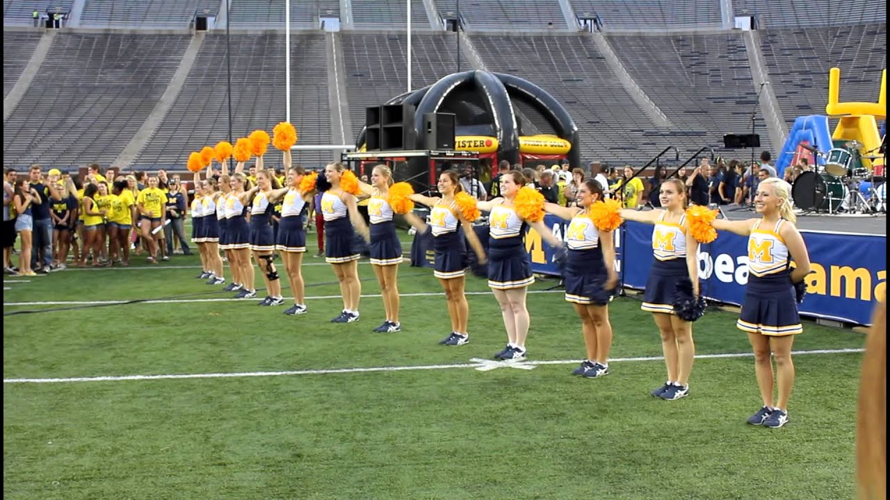 University of Michigan Cheerleaders