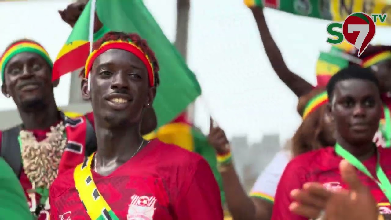 Ambiance explosive des supporters Sénégalais après la victoire des lions (3-0)