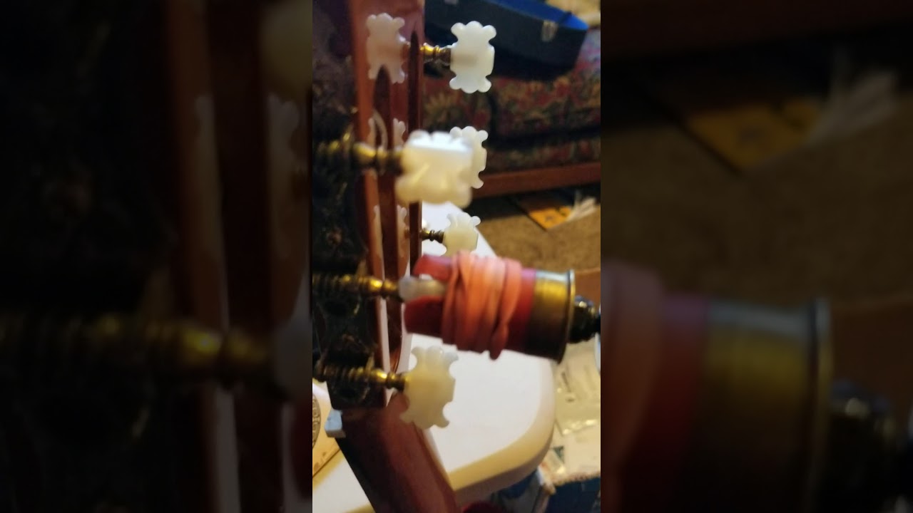 Redneck DIY Drill Bit Peg Winder Guitar String unwinder
