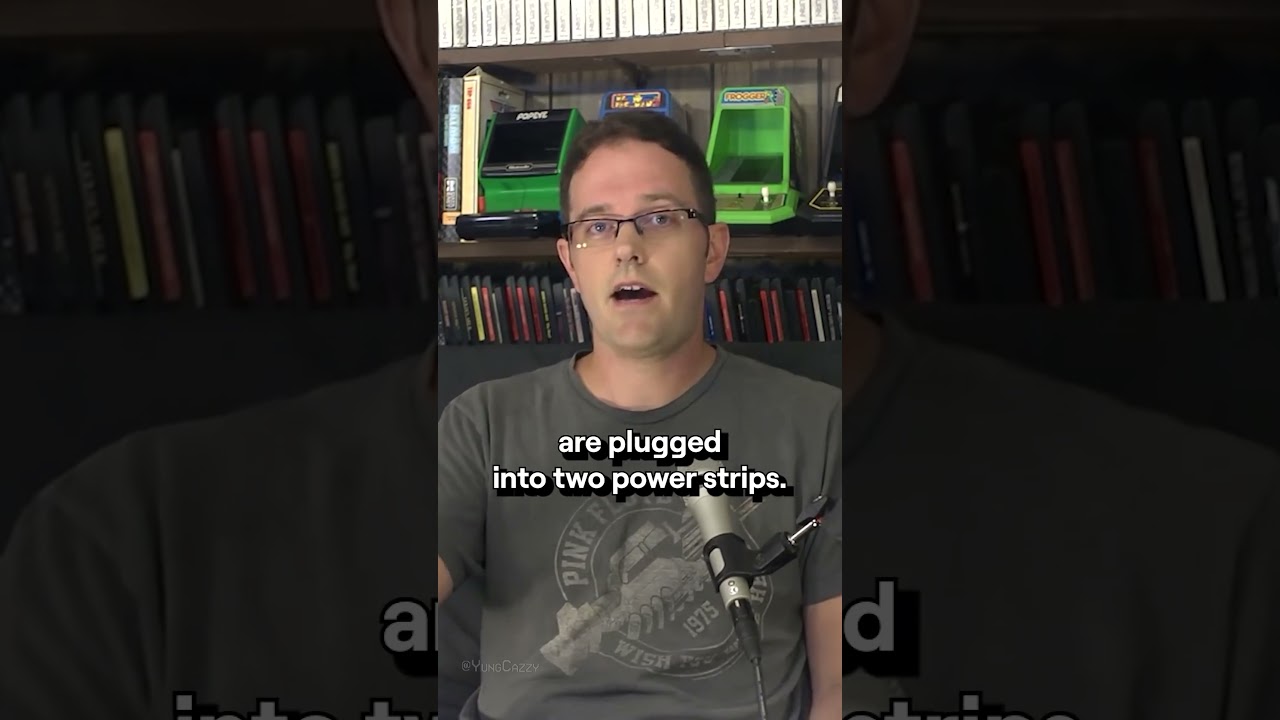 Джеймс Рольф ВЗРЫВАЕТСЯ на камеру! 😮 #retrogaming #avgn #gamingmemes