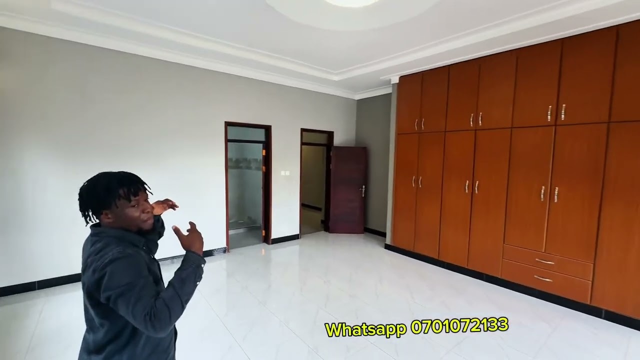 5bedroom bangalore for sell in kitende along entebberoad  650m ugx#3bedroom #property