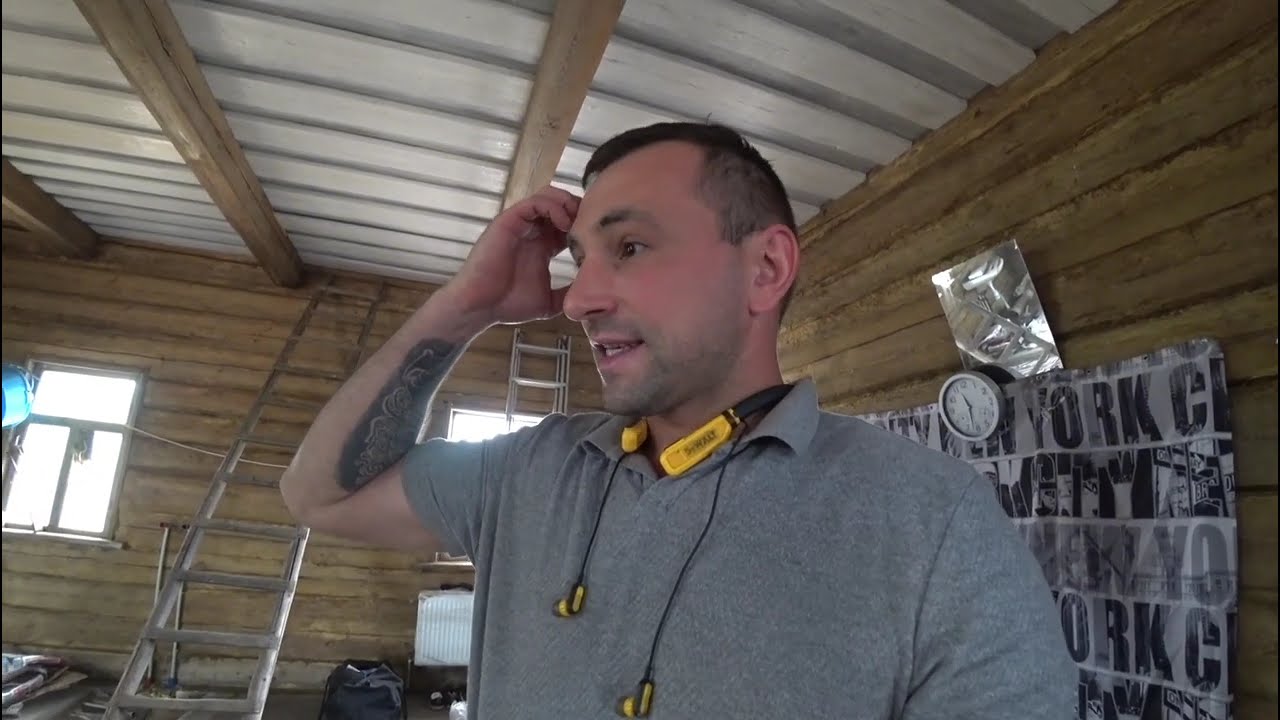 Русская печь с подтопком и двумя лежанками.