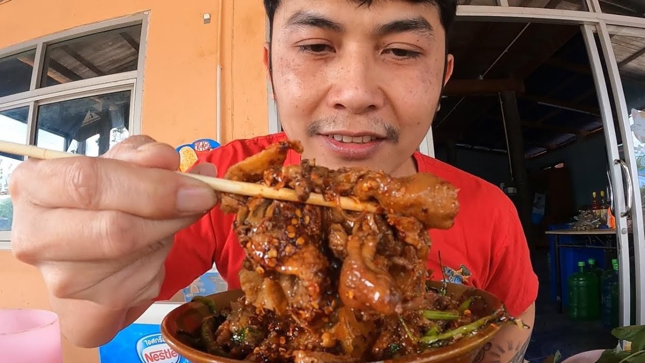 ต้มเส้นหลังโรงเรียน ภาค8 พริก 3 ถ้วย (พิเศษหนัง ไก่3ดาก)