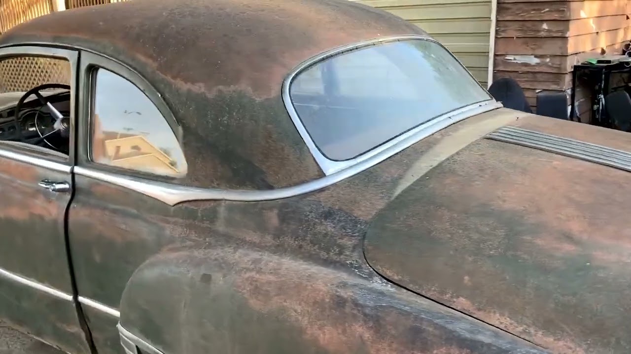 #2 1949 Pontiac Silverstreak