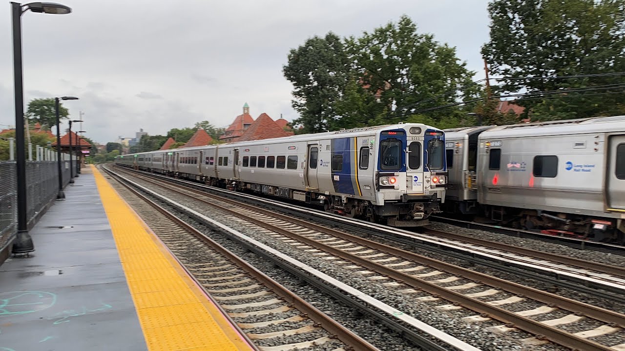 MTA Long Island Rail Road [LIRR] Evening Rush Hour Action @ Forest Hills (9/26/23)