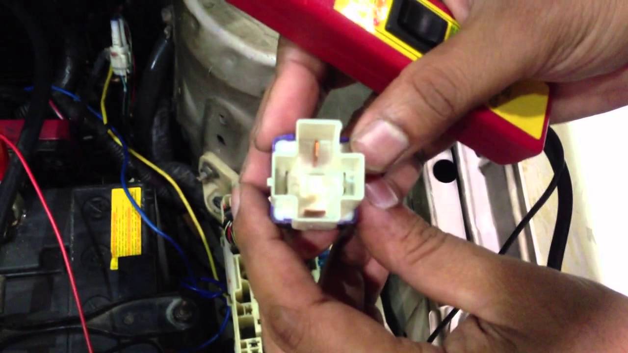 Despark College - How to Use Power Probe to Check Actuator, Battery Power & Ground Power