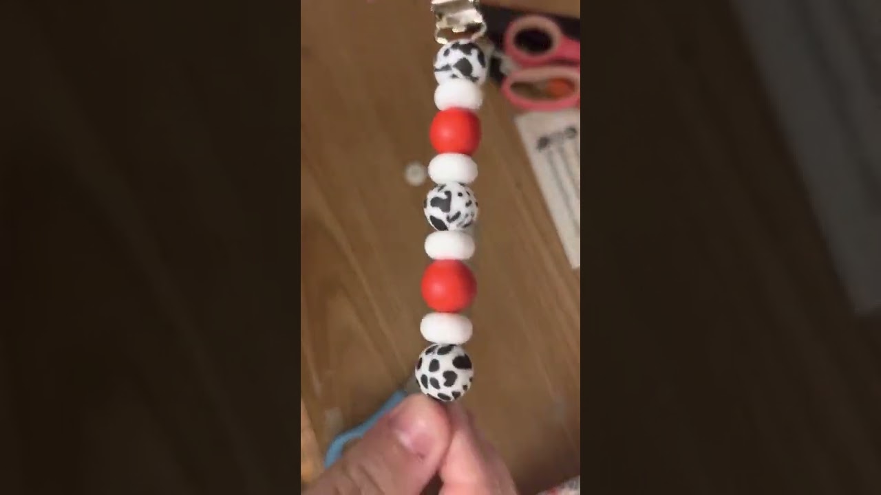 TUTORIAL ✨ How to make a silicone beaded pacifier clip