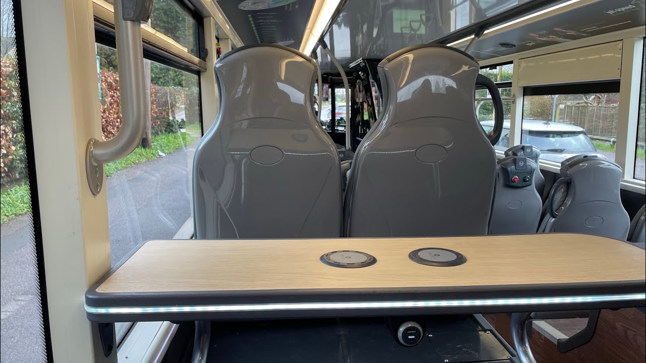 Reading Buses Enviro400City 258 (YX74 ORO) On Route 1 To Central Reading 