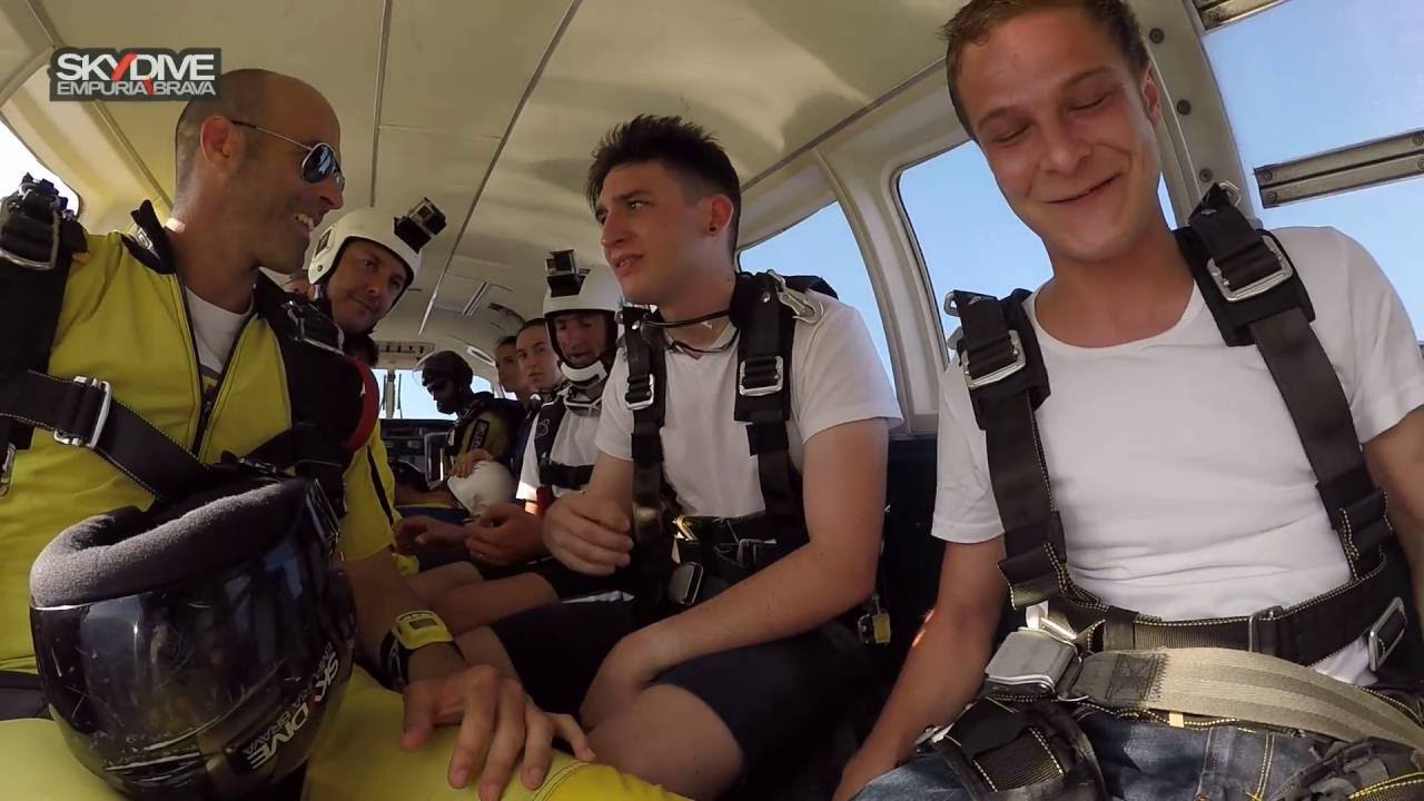 BARCELONA Mi primer salto en paracaídas. Skydive Empuriabrava 6-7-16