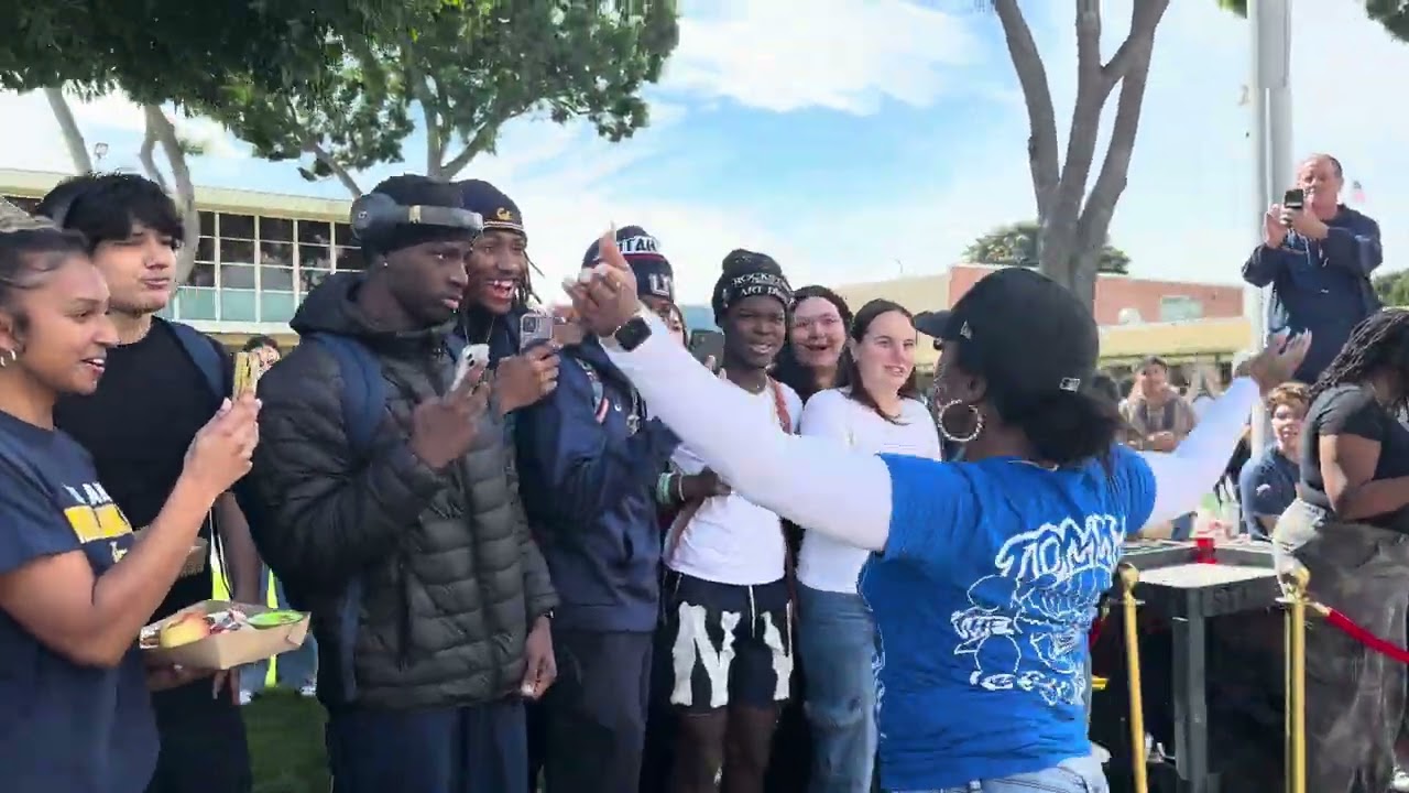 NVY Make The Boys Go Crazyy🤪 Millikan High Was LIVE🥳 | ‼️😬 Click Link Below⬇️ | VISIT TSQUADGEAR.COM