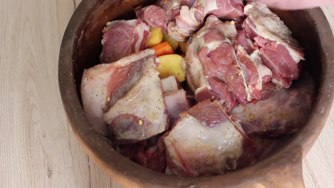 Jagnjetina u zemljanom loncu / Lammfleisch im Römertopf/ 2019