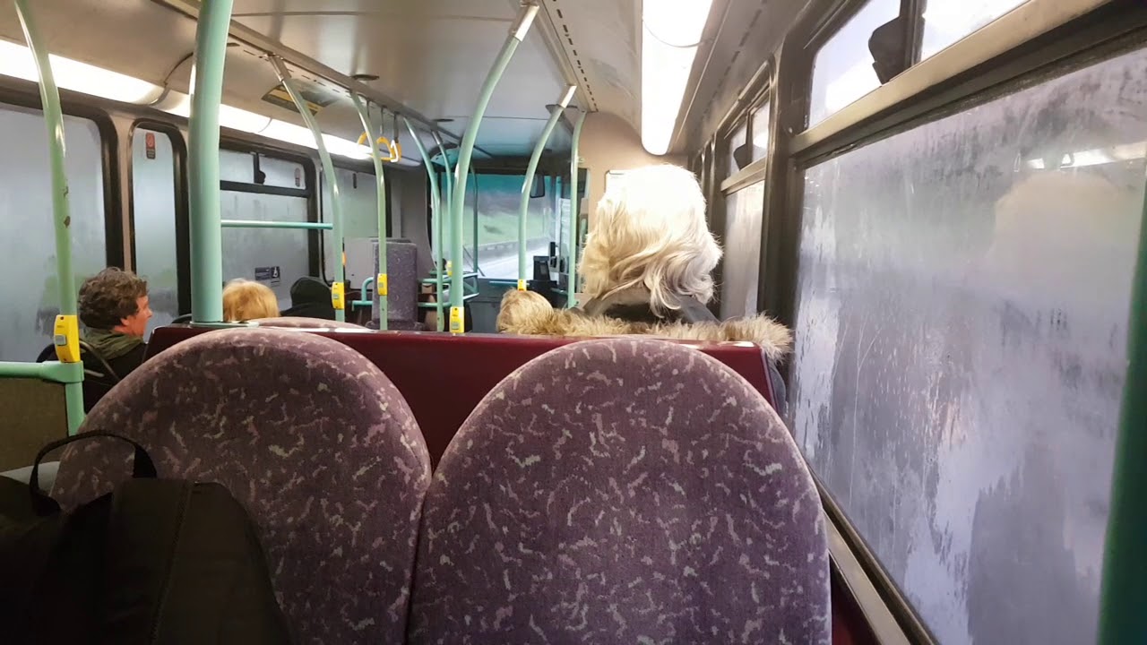 ROARING AND THRASH!!! First Glasgow Volvo B7TL\Plaxton President 32302\LK03NHB - Route X8