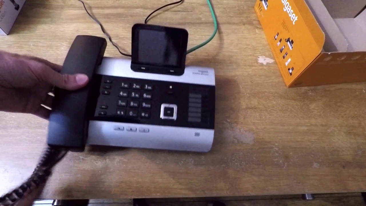 Gigaset DX800A. Часть 2 из 7: Первая загрузка и мастер настройки.
