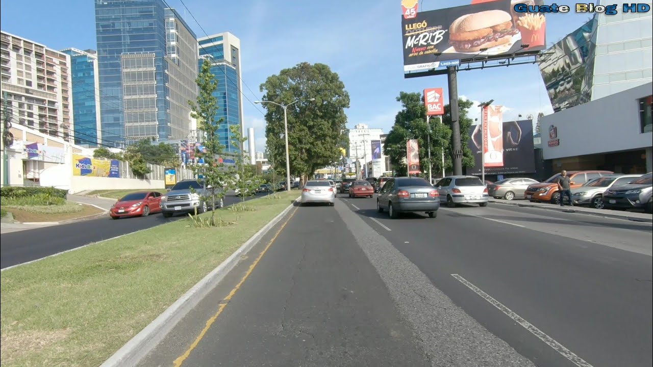 Ciudad de Guatemala / obelisco / próceres / 20 calle / zona 10/guatemala