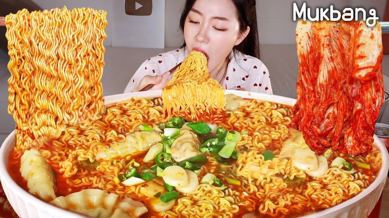 REAL SOUNDㅣASMR MUKBANGㅣ🍜шпичный корейский рамен & Kimchi mukbangㅣ★ Шпичный Рамюн с Tteok, Mandoo!!