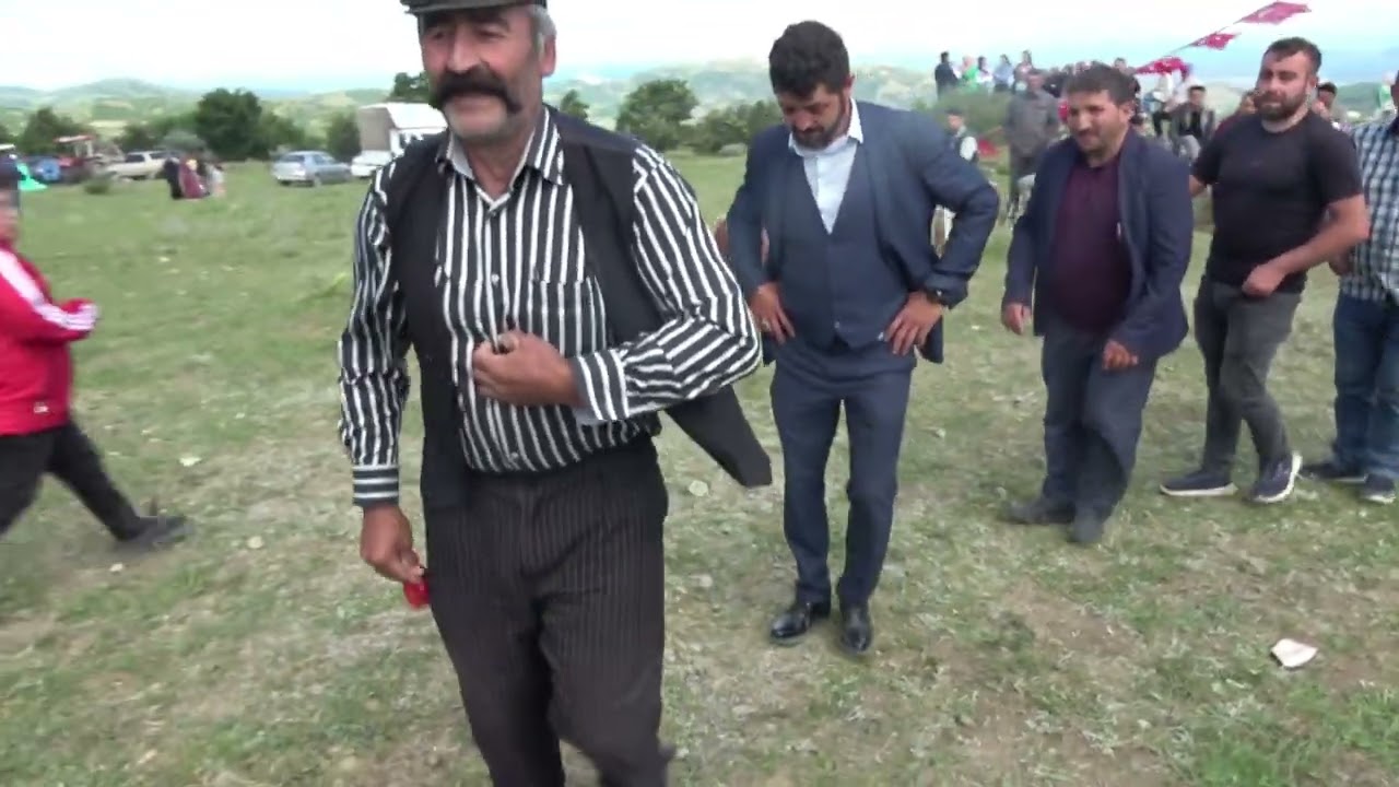 YELTEN KÖYÜ DEVECI YAYLASINDA MUHTEŞEM ŞENLİK