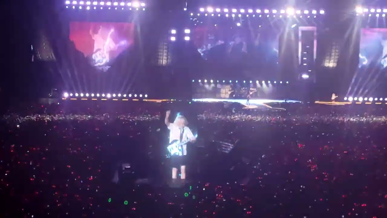 Thunderstruck - ACDC - SP - 04/03/2026