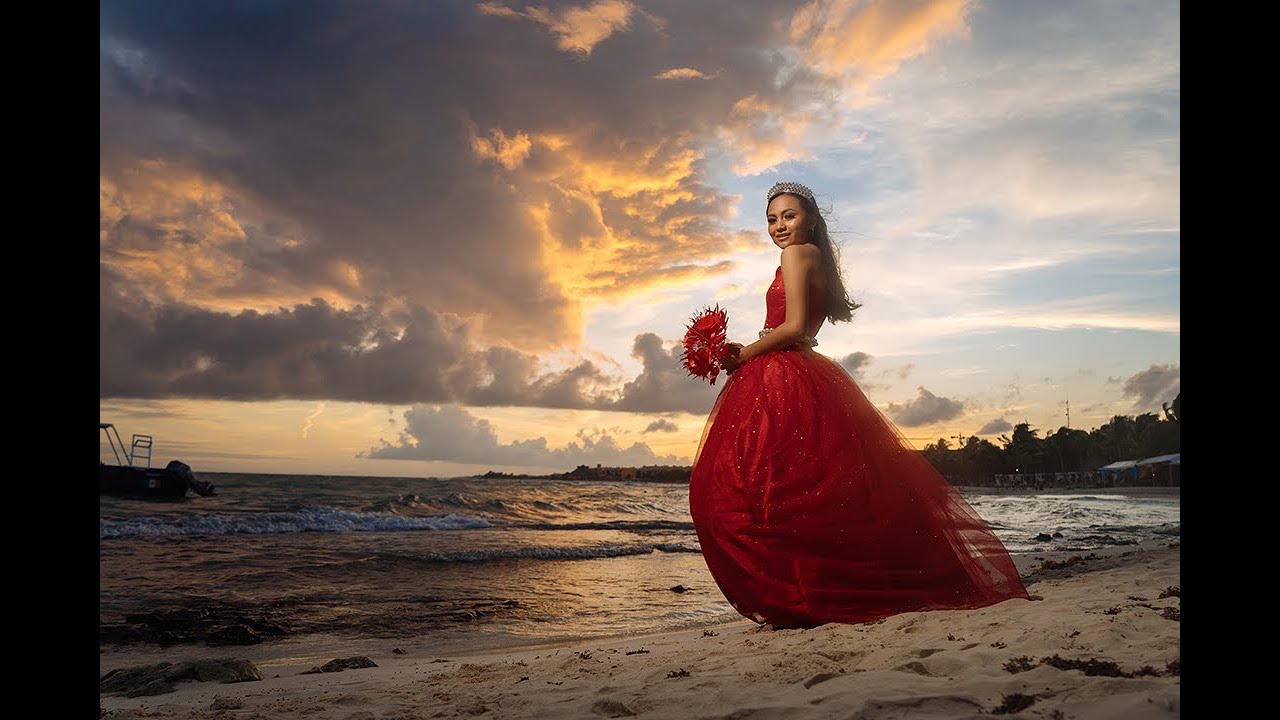 QUINCEAÑERA LILEANA, SESION DE FOTOS AL ATARDECER EN PLAYA DEL CARMEN.