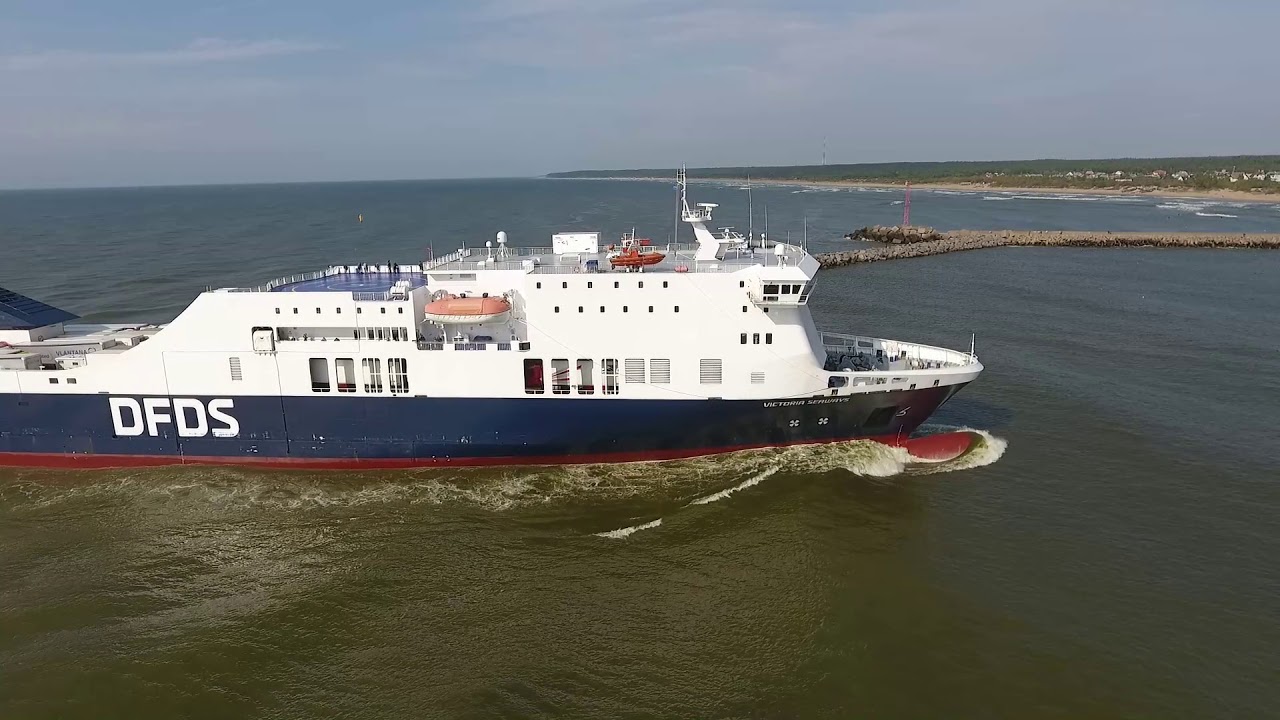 DFDS arriving to Klaipeda