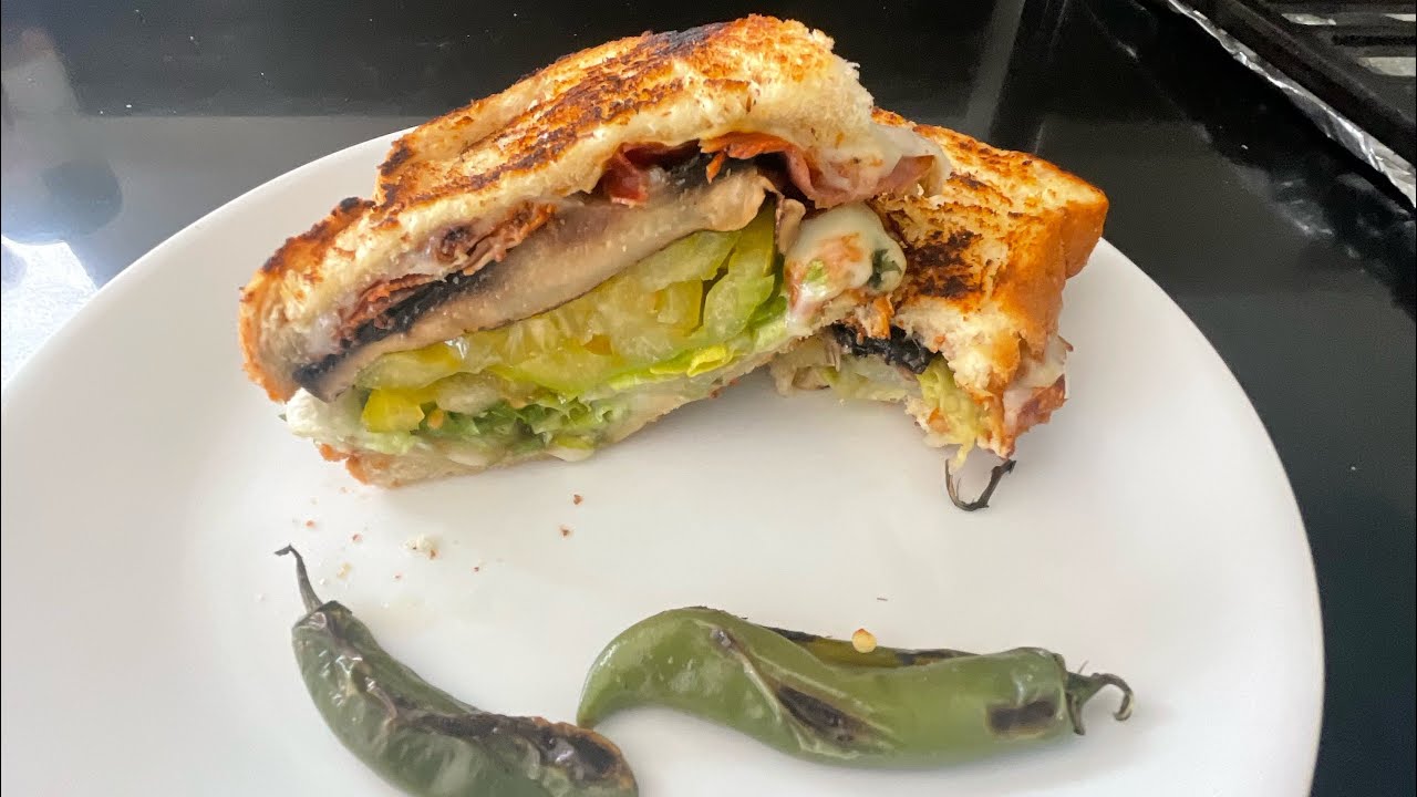 Portabella prosciutto sandwich Ami estilo 