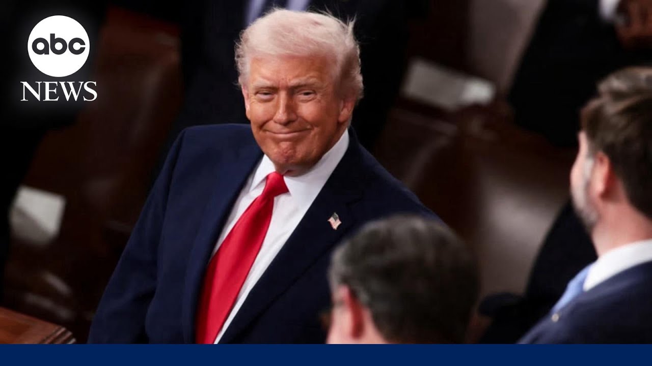Midterm elections kick off as Trump takes center stage