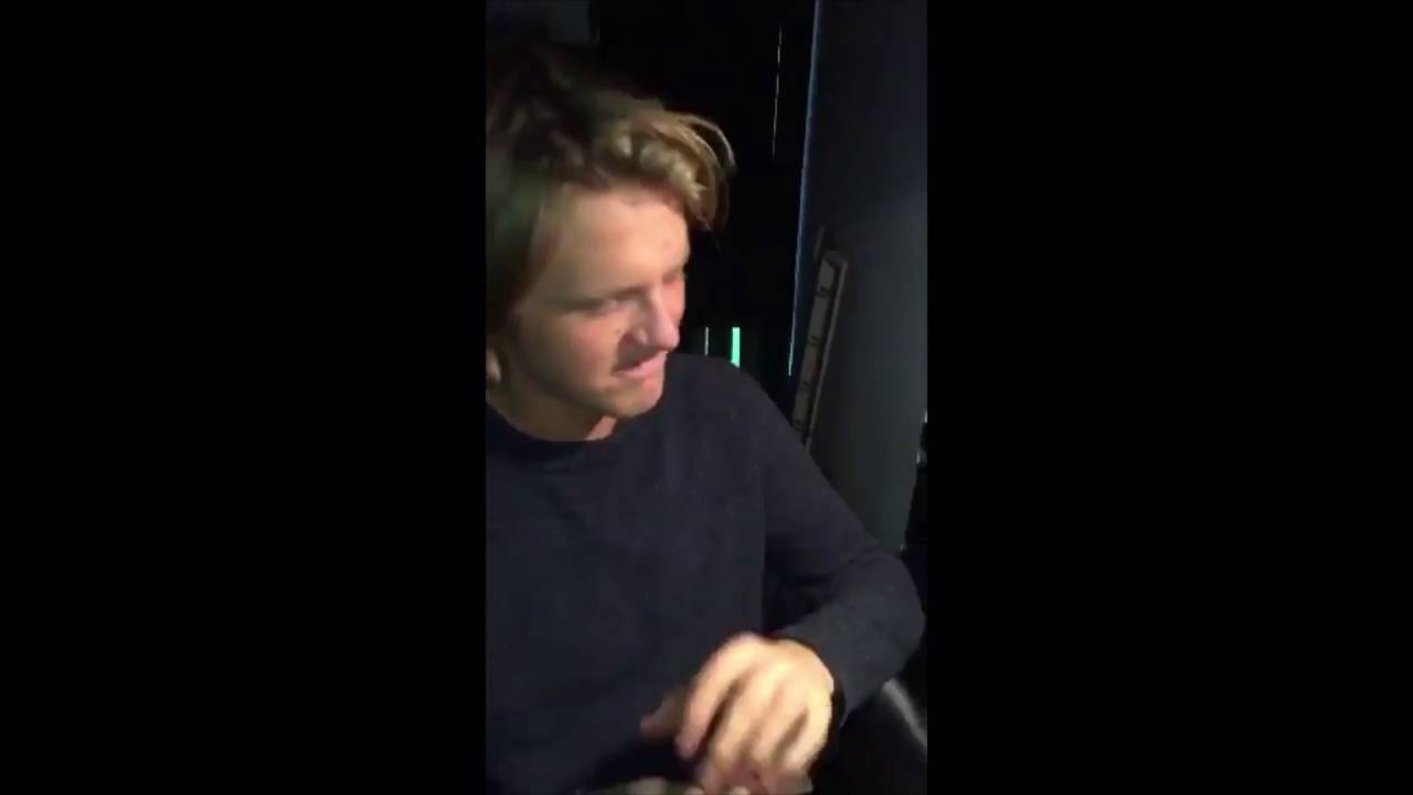 Sketch demo for icelandic comedy show