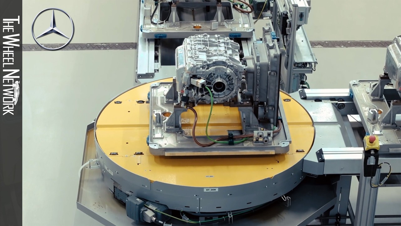 Mercedes-Benz CLA Electric Drive Units Assembly at the Stuttgart-Untert&uuml;rkheim Powertrain Plant