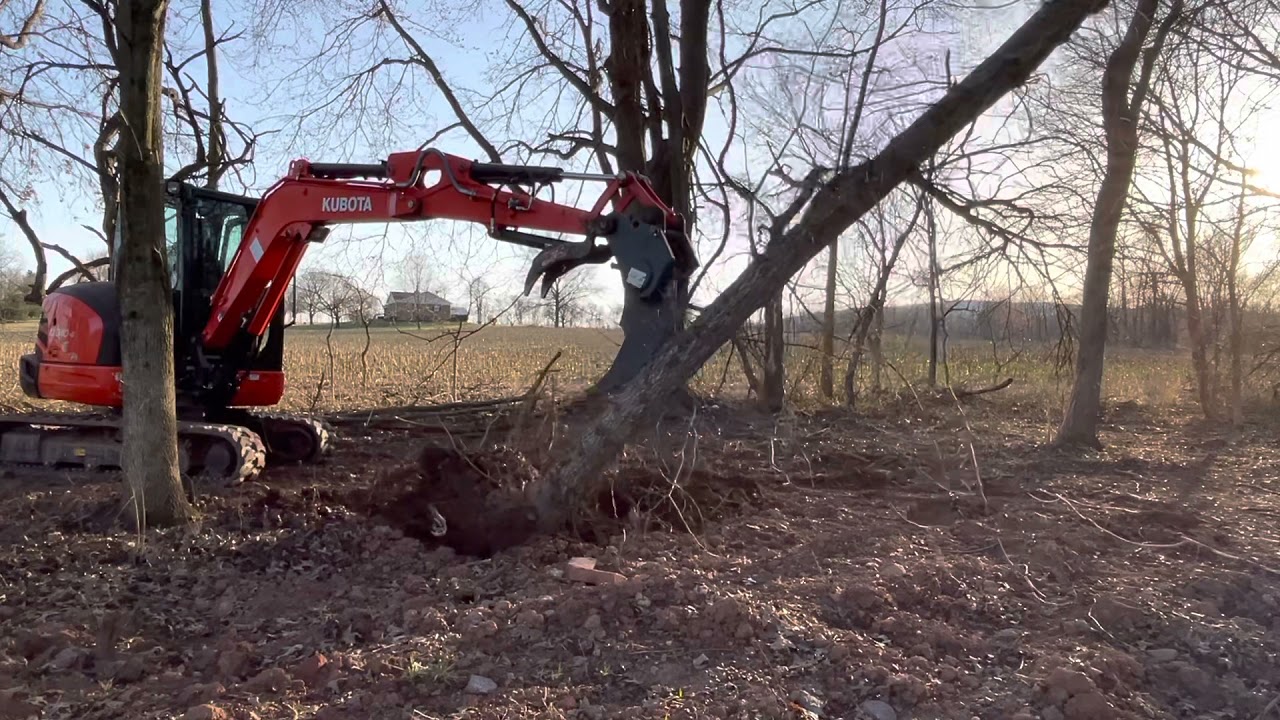 Kx040 ripper attachment