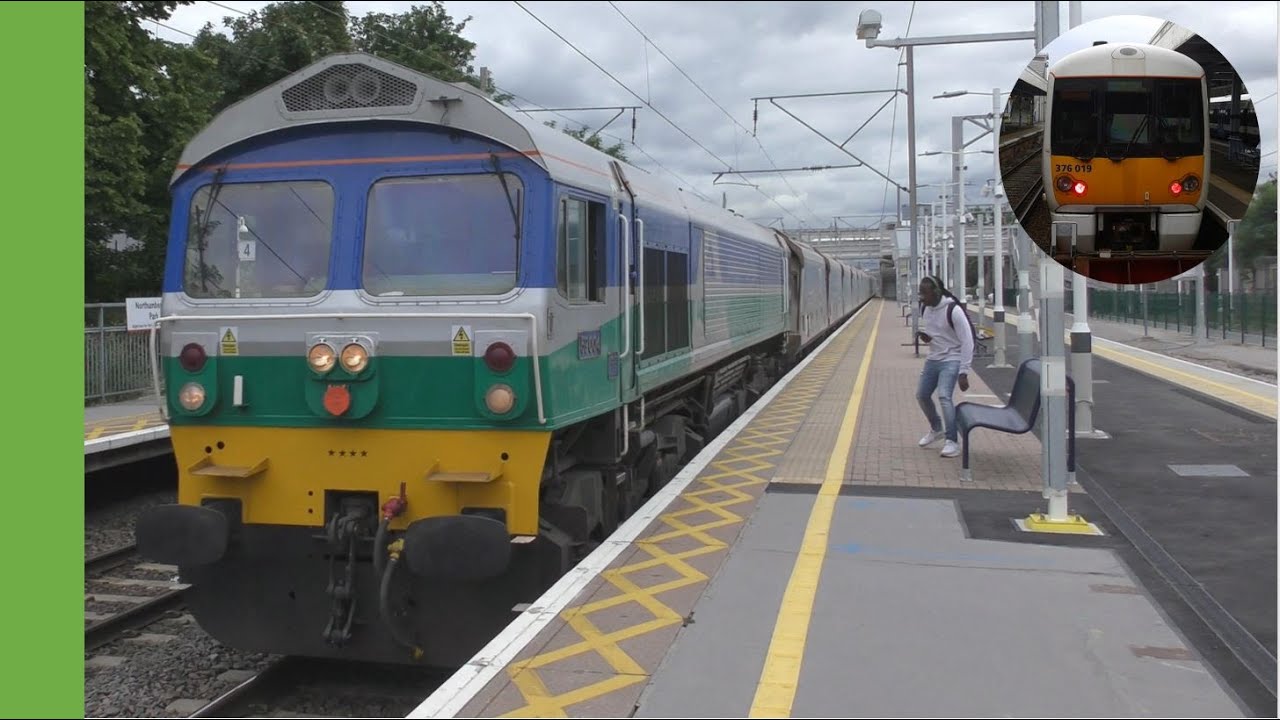 Trains at Northumberland Park