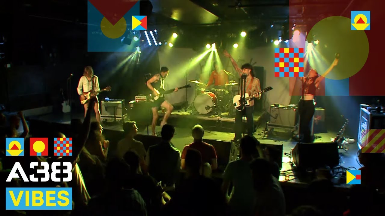 The Black Lips - Stranger // Live 2019 // A38 Vibes