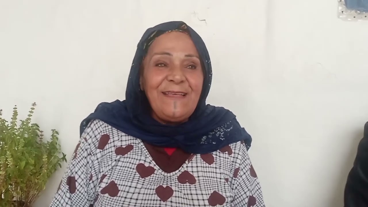 الممتلة فاطيمة بيكركار كوليس 