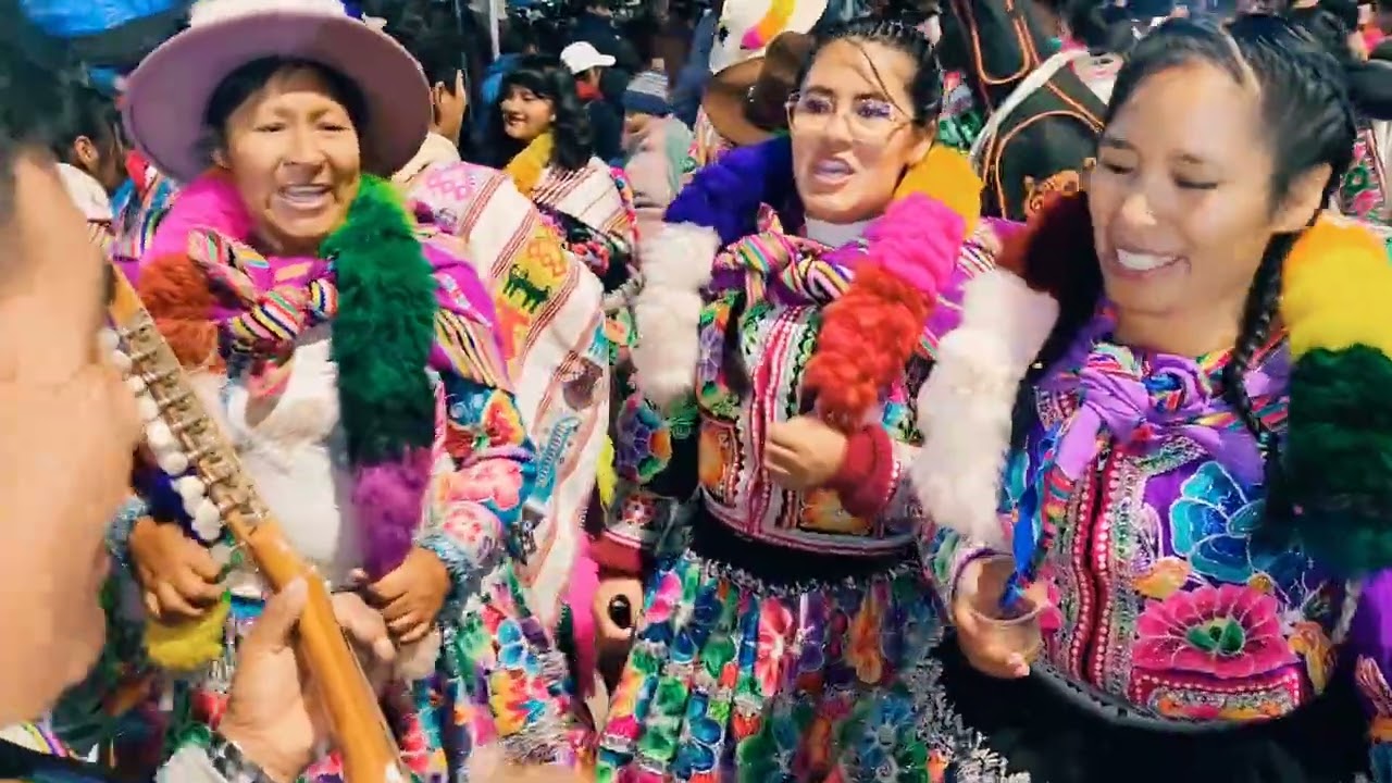  LOS MEJORES CARNAVALES  SE BAILA  Y SE GOZA  EN SAN PEDRO  CANCHIS CUSCO PERÚ