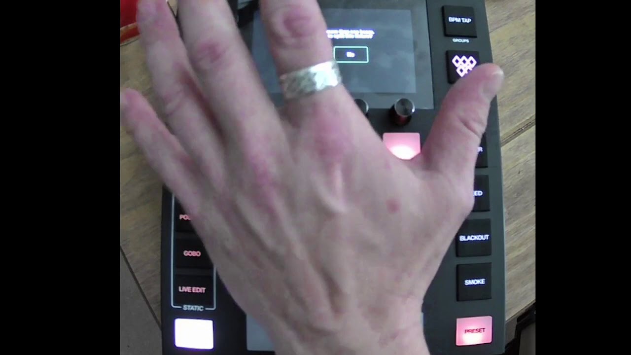 Wolfmix 101 how to split multi fixtures like gig bars and boom box so they are treated separately