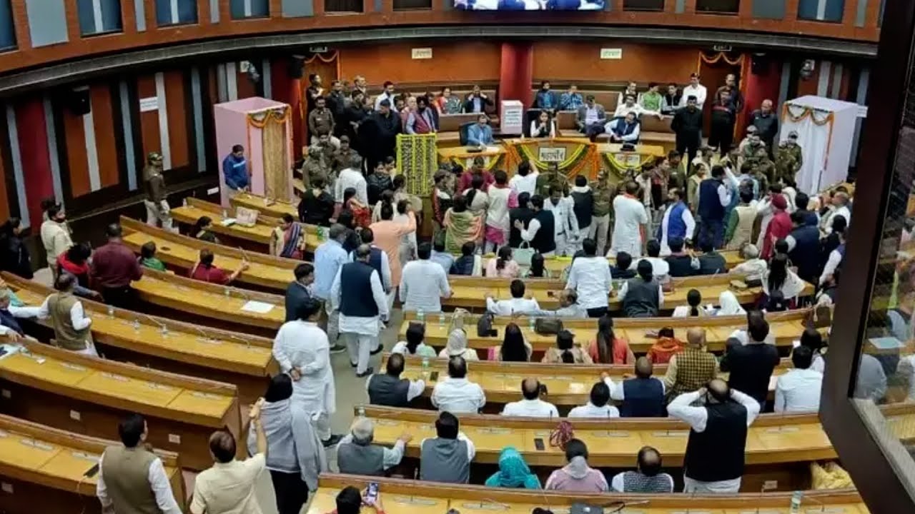 MCD House: Councillor collapses at Delhi Civic Centre as clashes break out between AAP, BJP