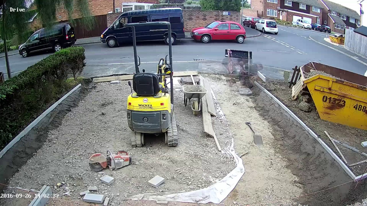 Block Paving. Time Lapse. Oaklands-landscaping.com