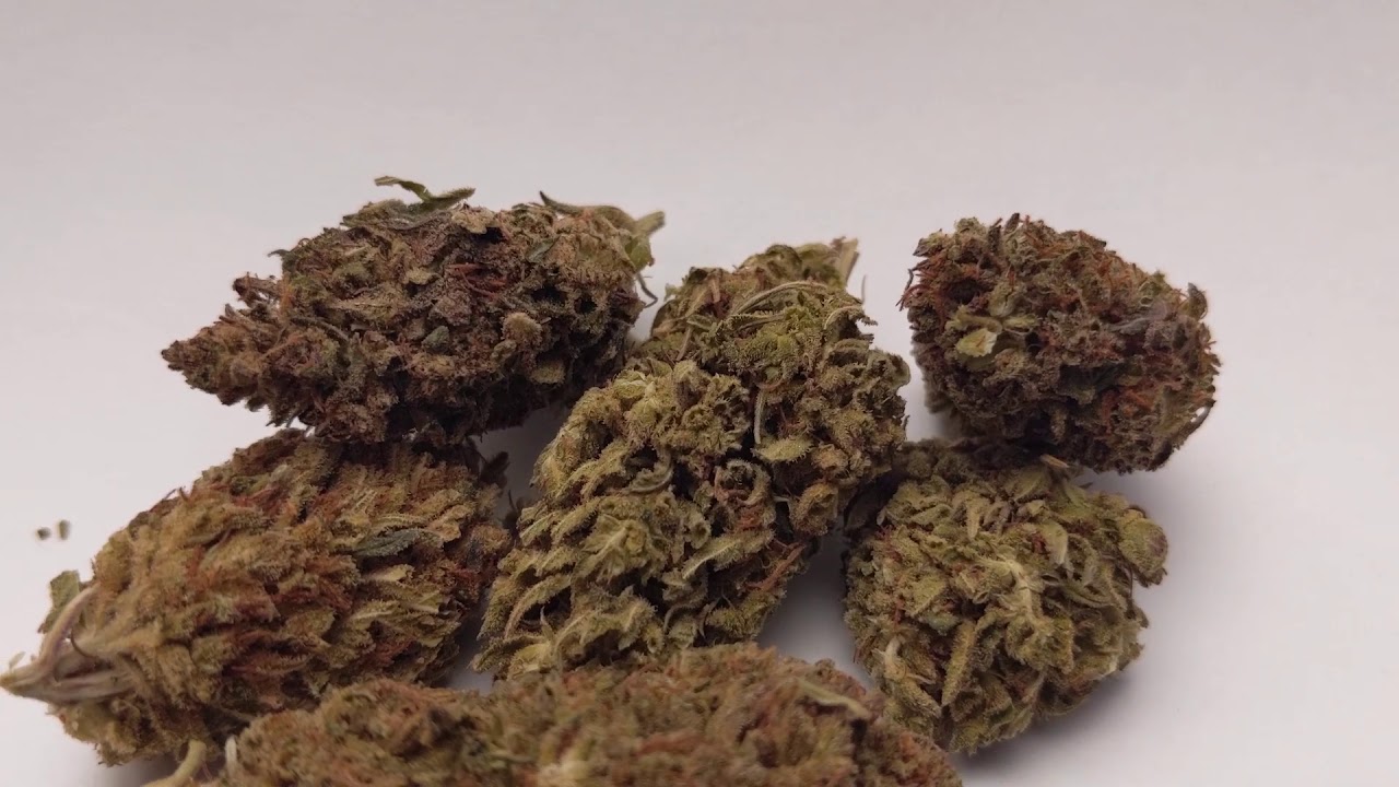 Cherry Wine CBD Flower - www.boonehemp.com