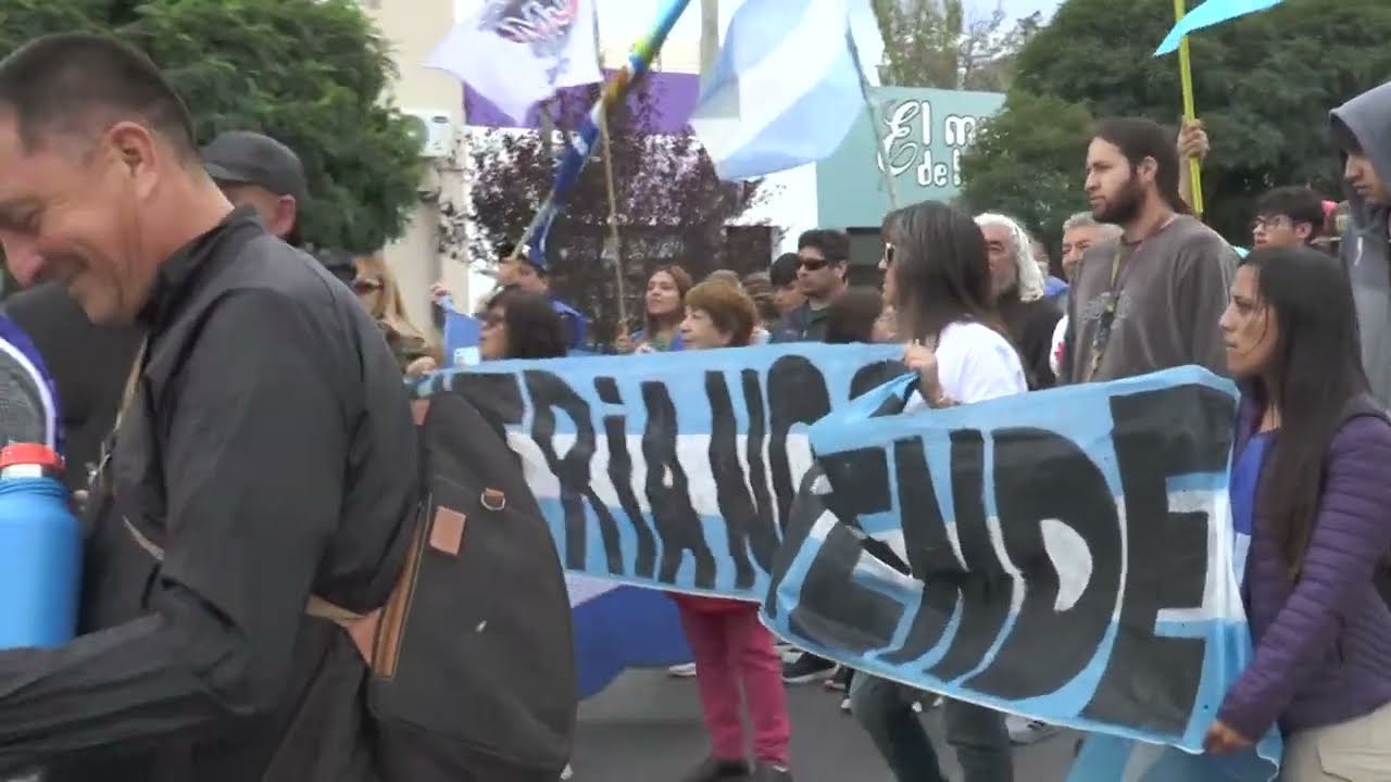 MARIA EUGENIA ORTIZ - LA CAMPORA