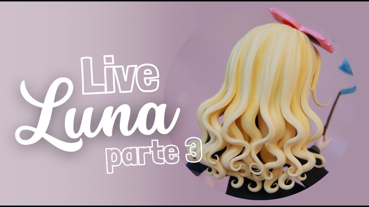 Live modelando o cabelo da Luna